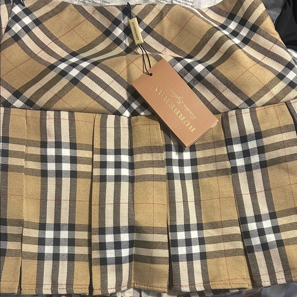 Burberry Beige and Black Plaid Mini Skirt - Picture 1 of 4